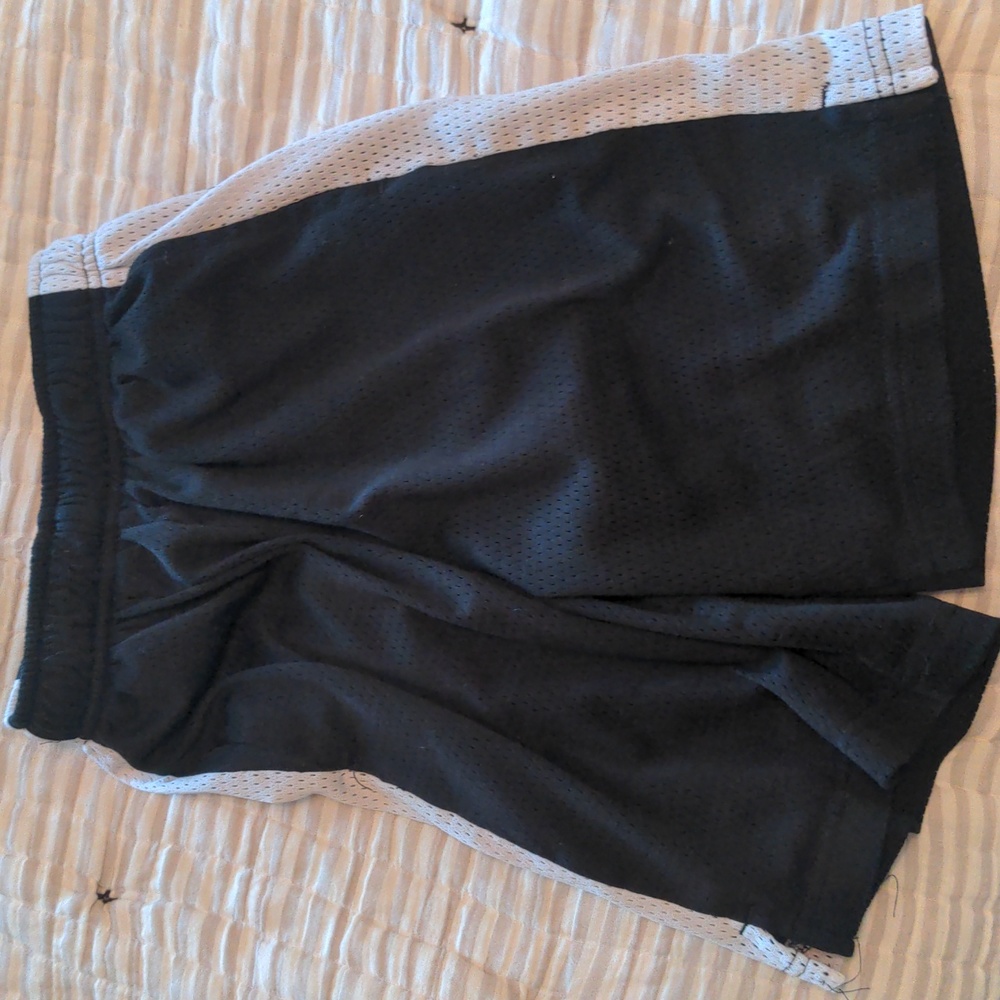Boys mesh shorts